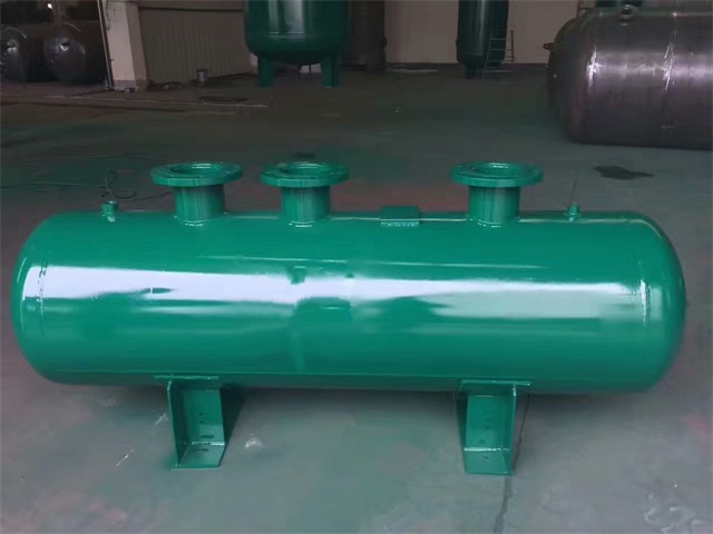 1679991473376569.jpeg 利辛利辛利辛蒸汽分气缸1.jpeg